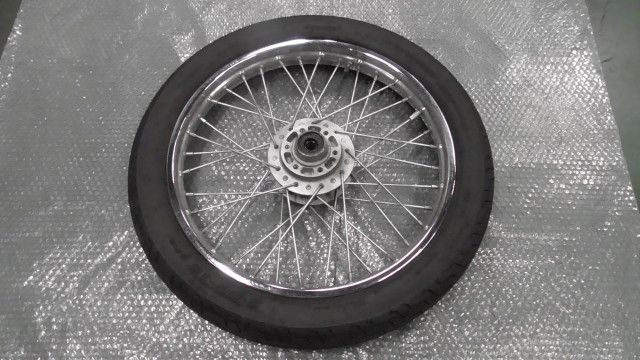 XV250ビラーゴ　3DM-053xxx　の　フロントホイール タイヤ:#1737681346