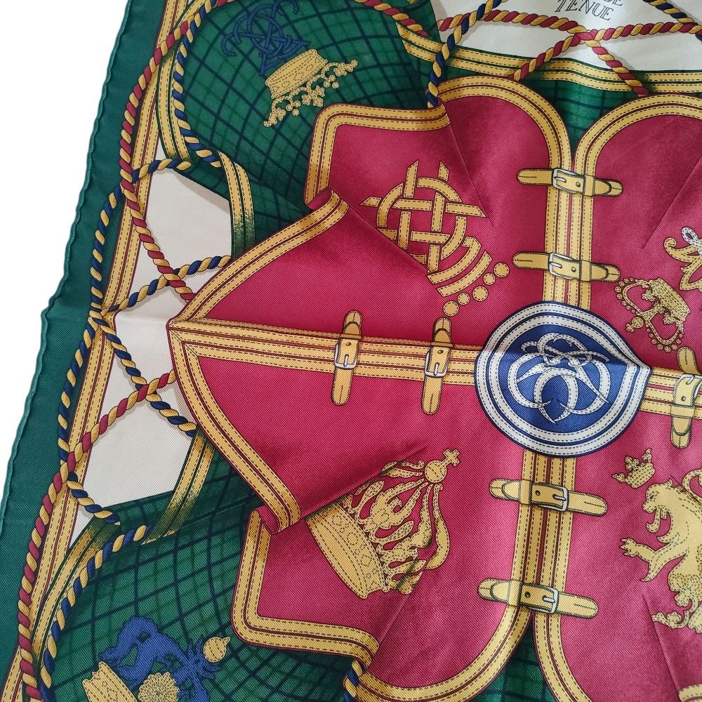 美品 HERMES エルメス カレ40 シルク100％ GRANDE TENUE 馬の礼装  