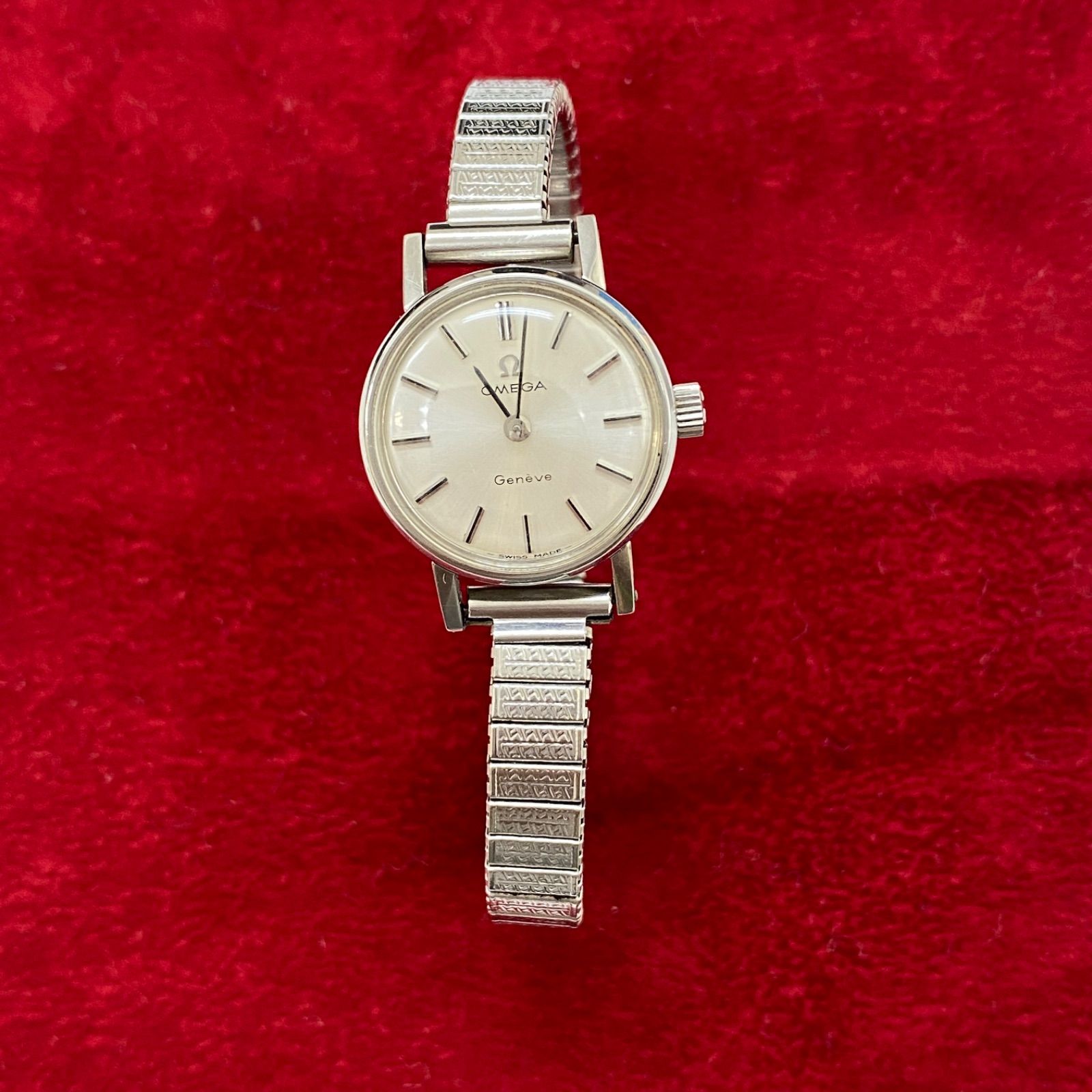 OMEGA オメガ Ω レディース 腕時計 Geneve ジュネーブ シルバー