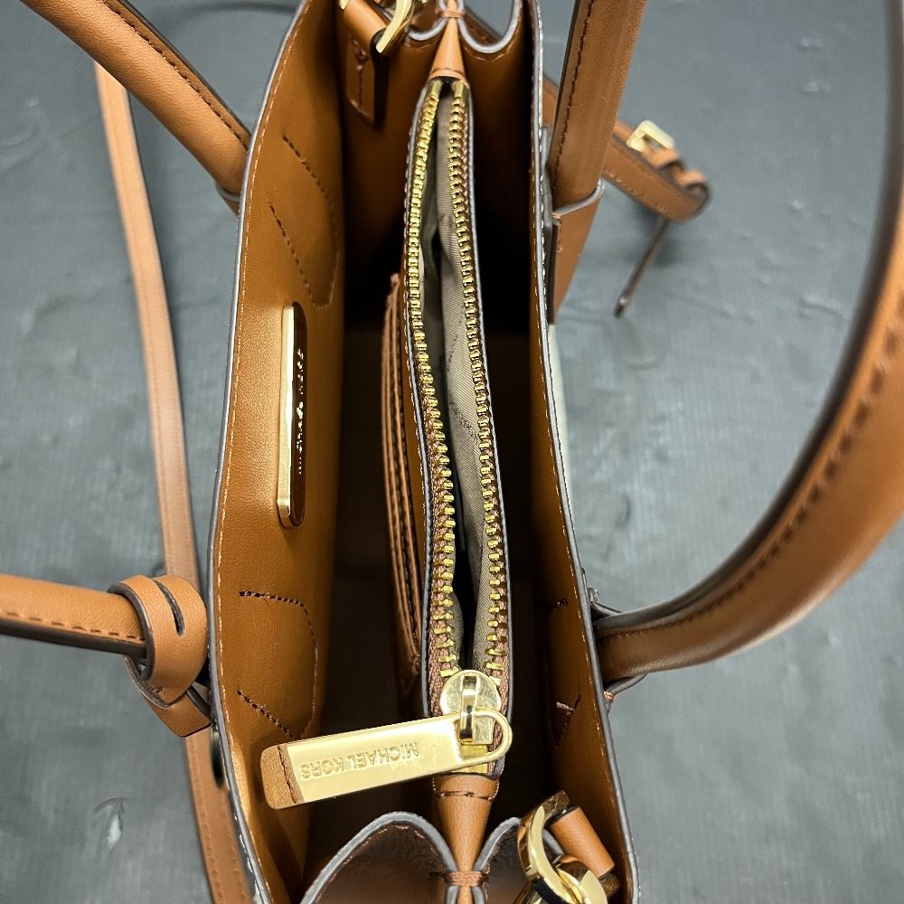 06w14723 マイケルコース Michael Kors ホワイト×ブラウン MK