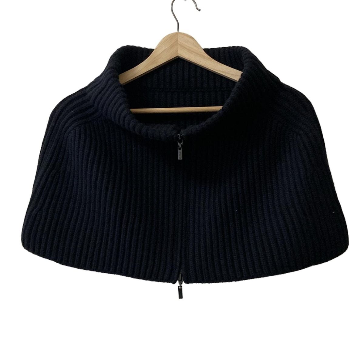 【美品】フォクシー ニット セーター カシミア100％ シンプル黒ブラック 楽天市場】フォクシー FOXEY フード付きセーター セーター 衣料