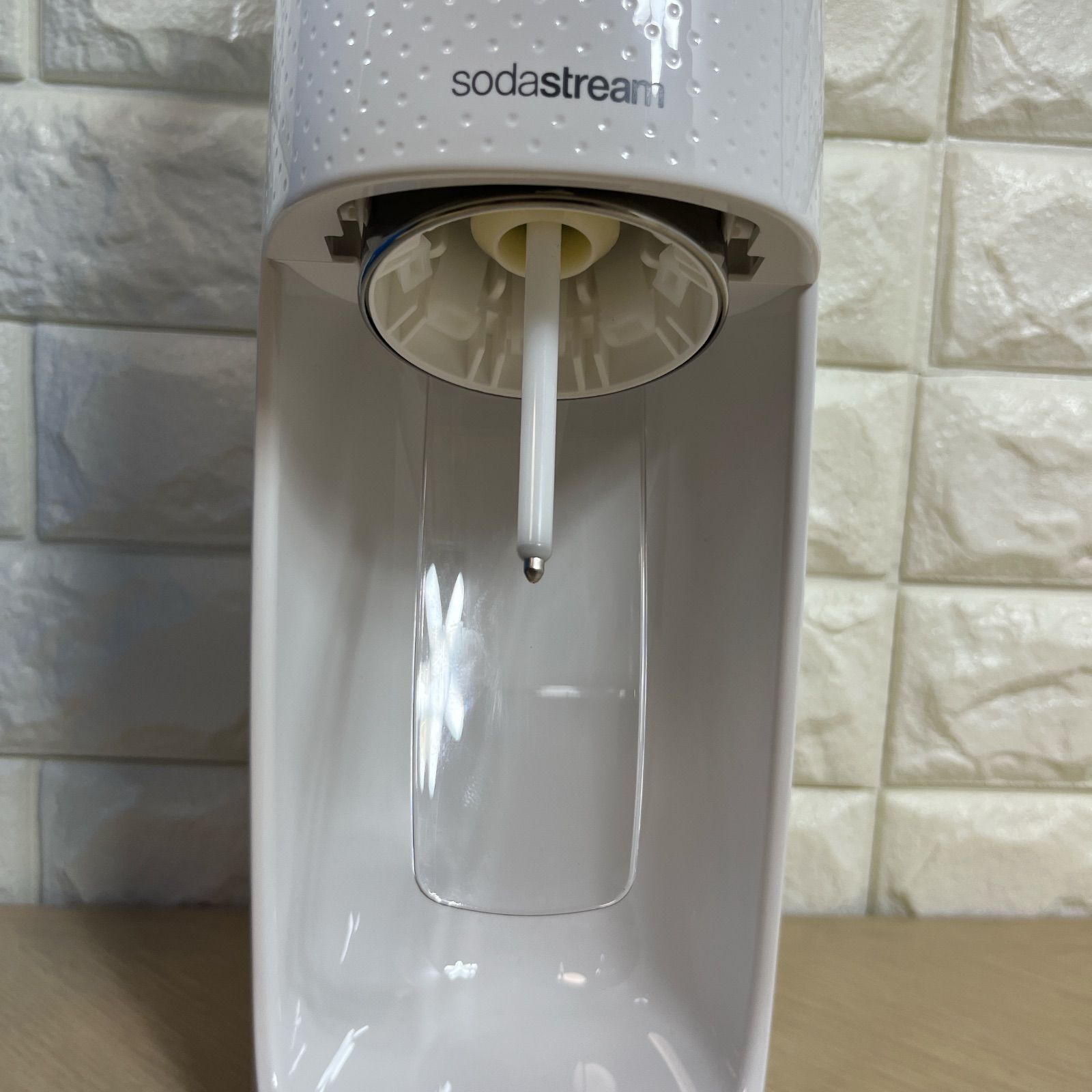 ソーダストリーム スターターキット Mini Deluxe ホワイト