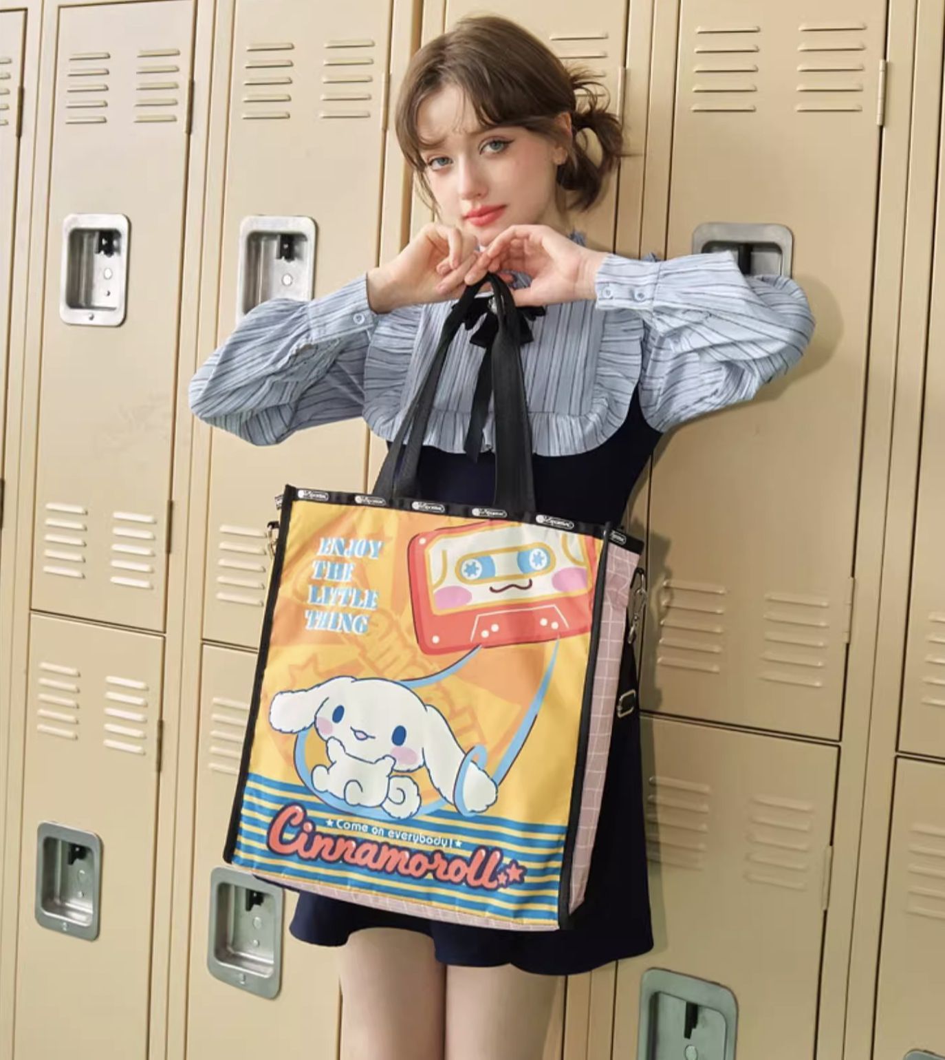 海外限定】LeSportsac シナモロール サンリオ ショルダーバッグ トート 