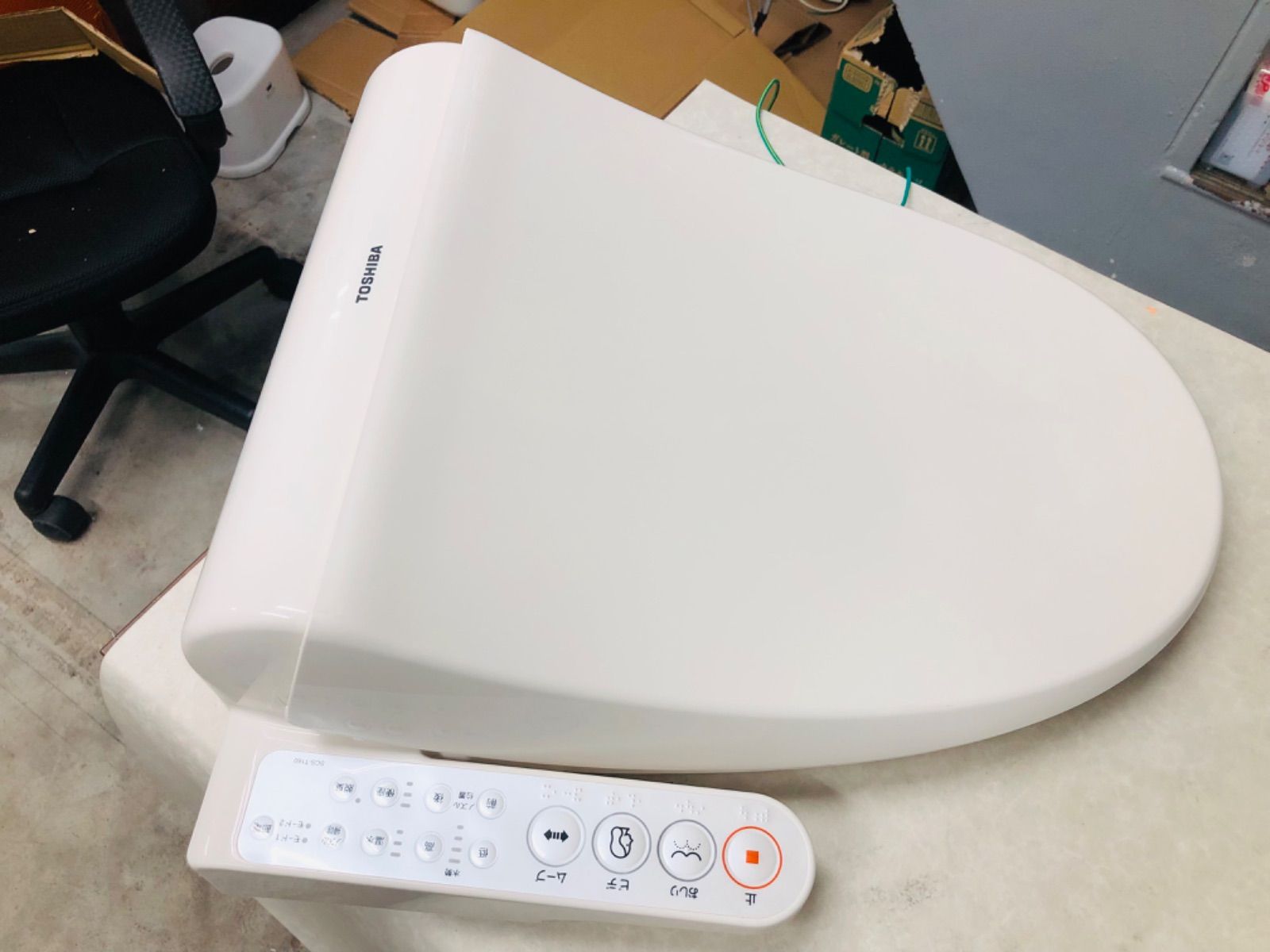 C117 TOSHIBA 温水洗浄便座2020年製 SCSーT160 - メルカリ