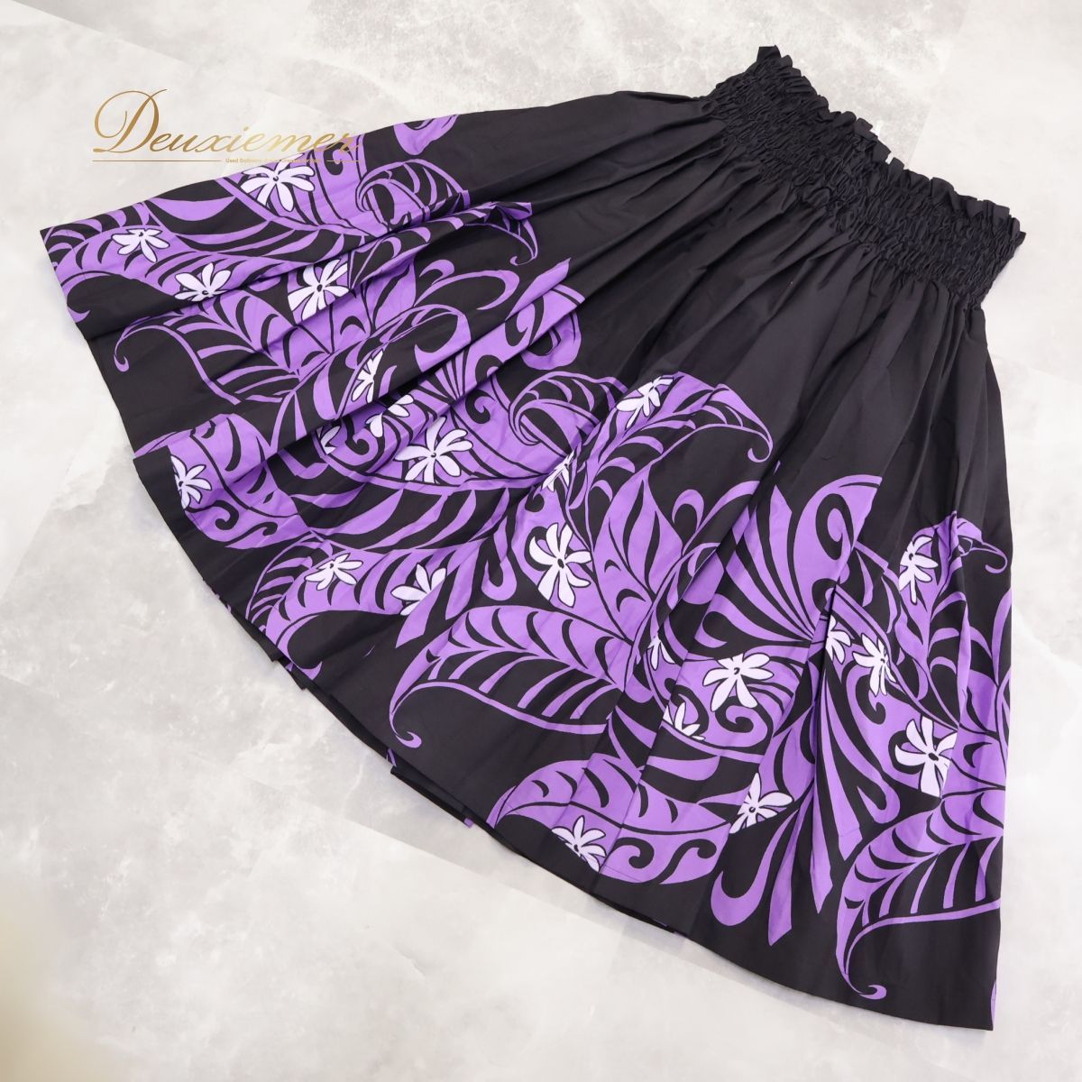 【美品 日本製 フラダンス衣装】ブラック マハロサービス パウスカート 黒 紫 Aloha day Design パウスカート(ブラック・レフア柄）フラダンス衣装
