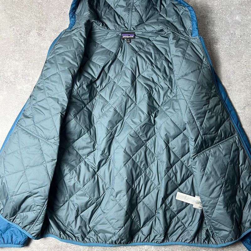 22年製 Patagonia ダイアモンド キルト ボマー フーディ XXL
