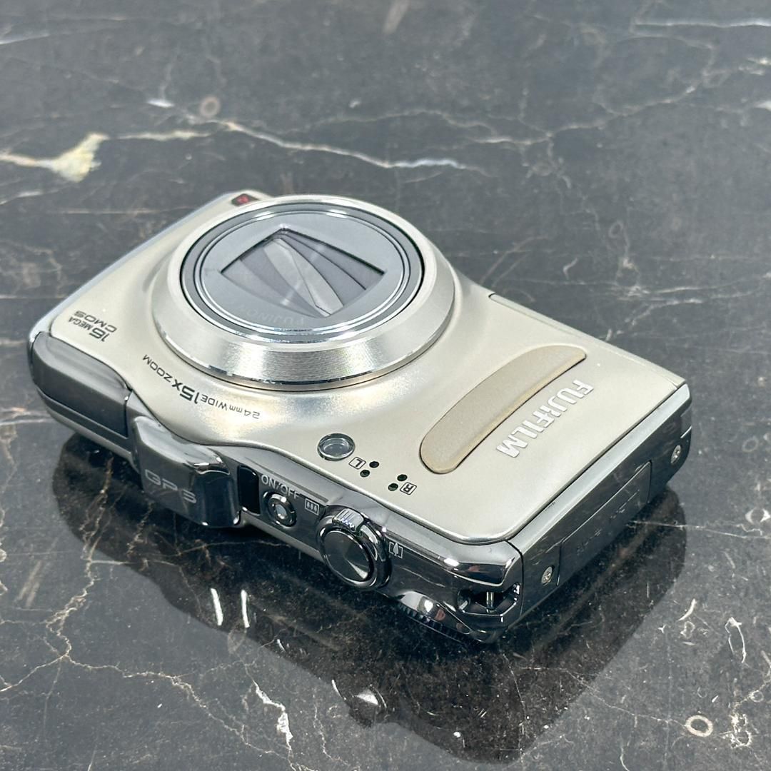 オールドコンデジ】 FUJIFILM FinePix F600EXR 【公式通販】