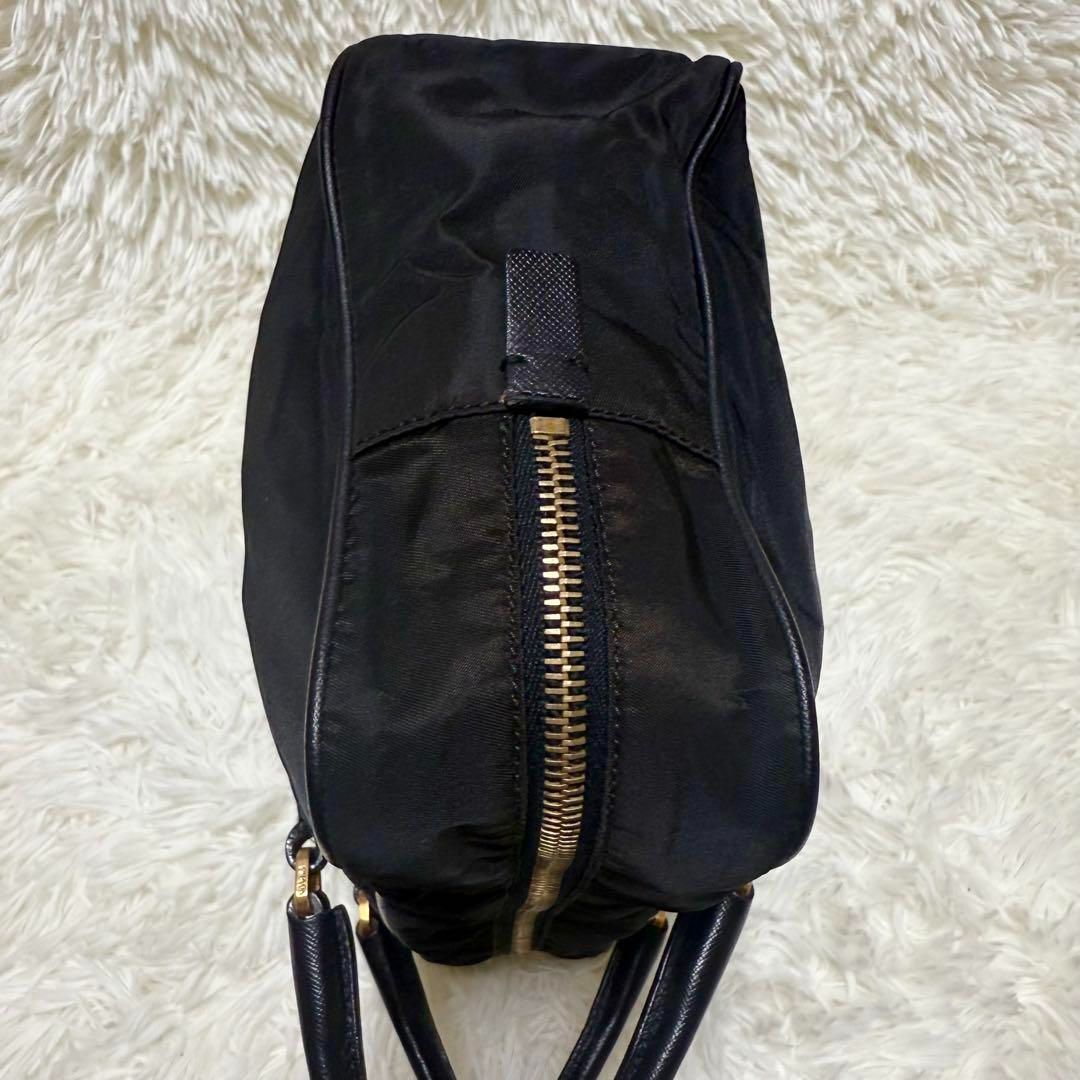 サフィアーノレザー 金金具