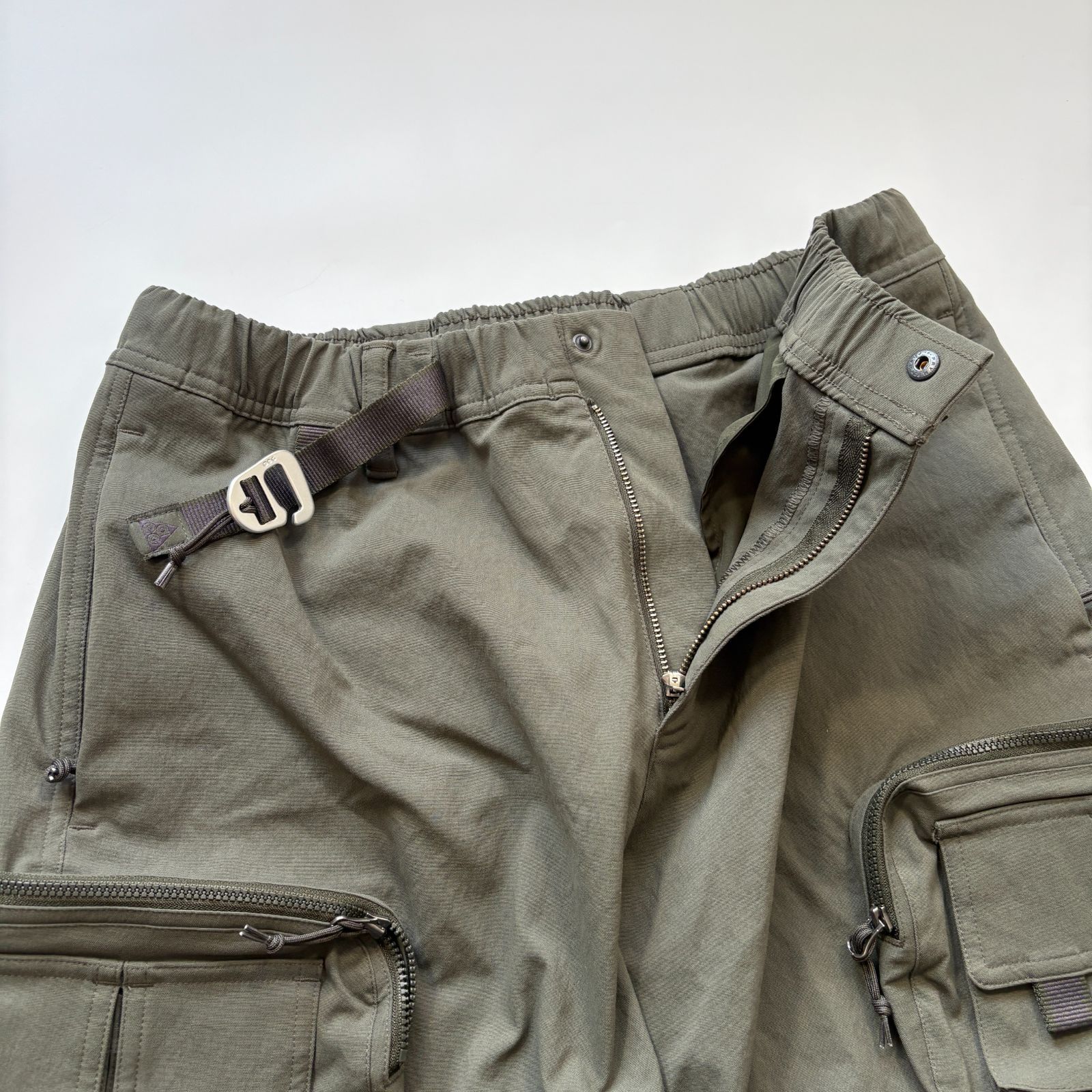 NIKE ACG ナイキ エィシージー カーゴショーツ ショートパンツ カーキ