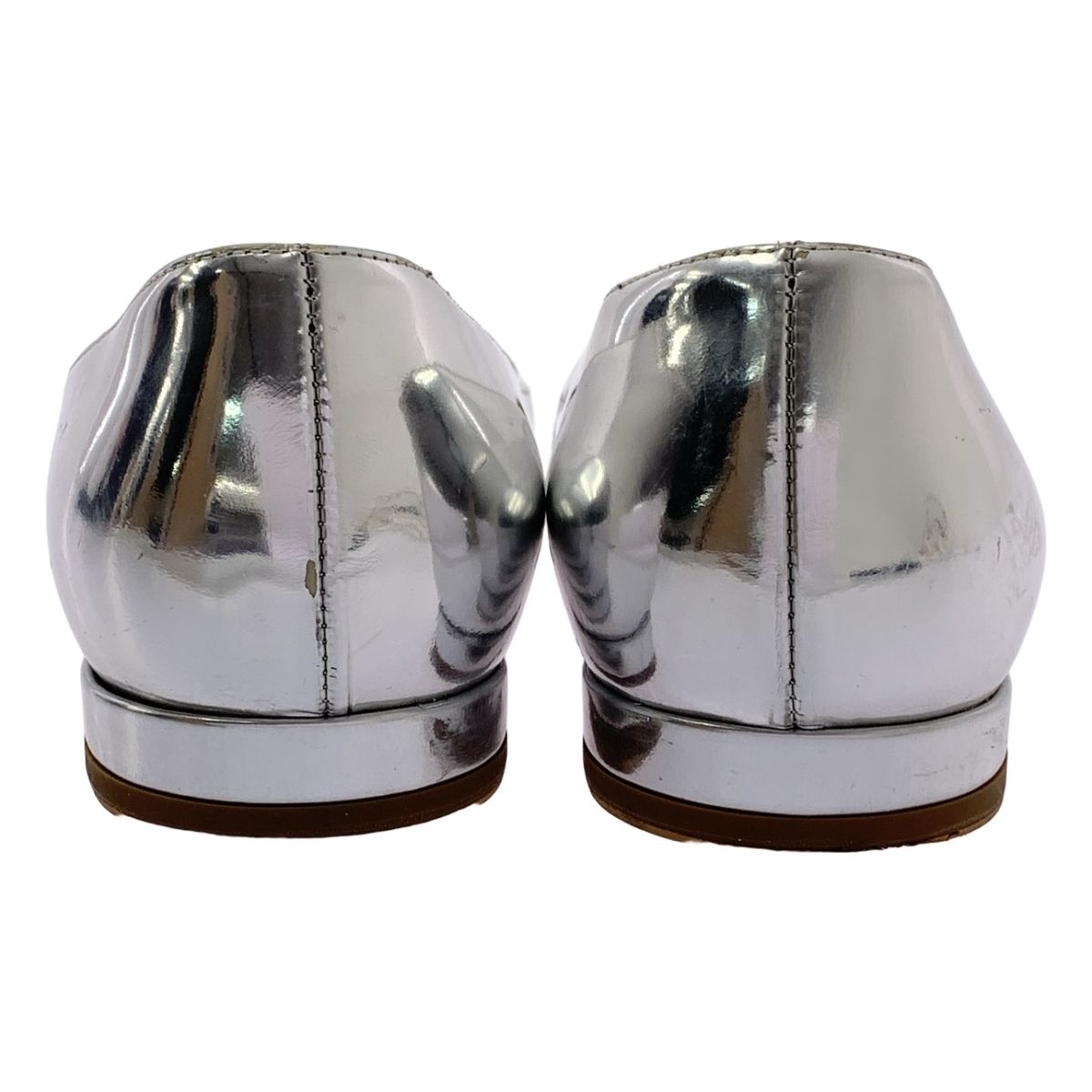 フラットシューズ |