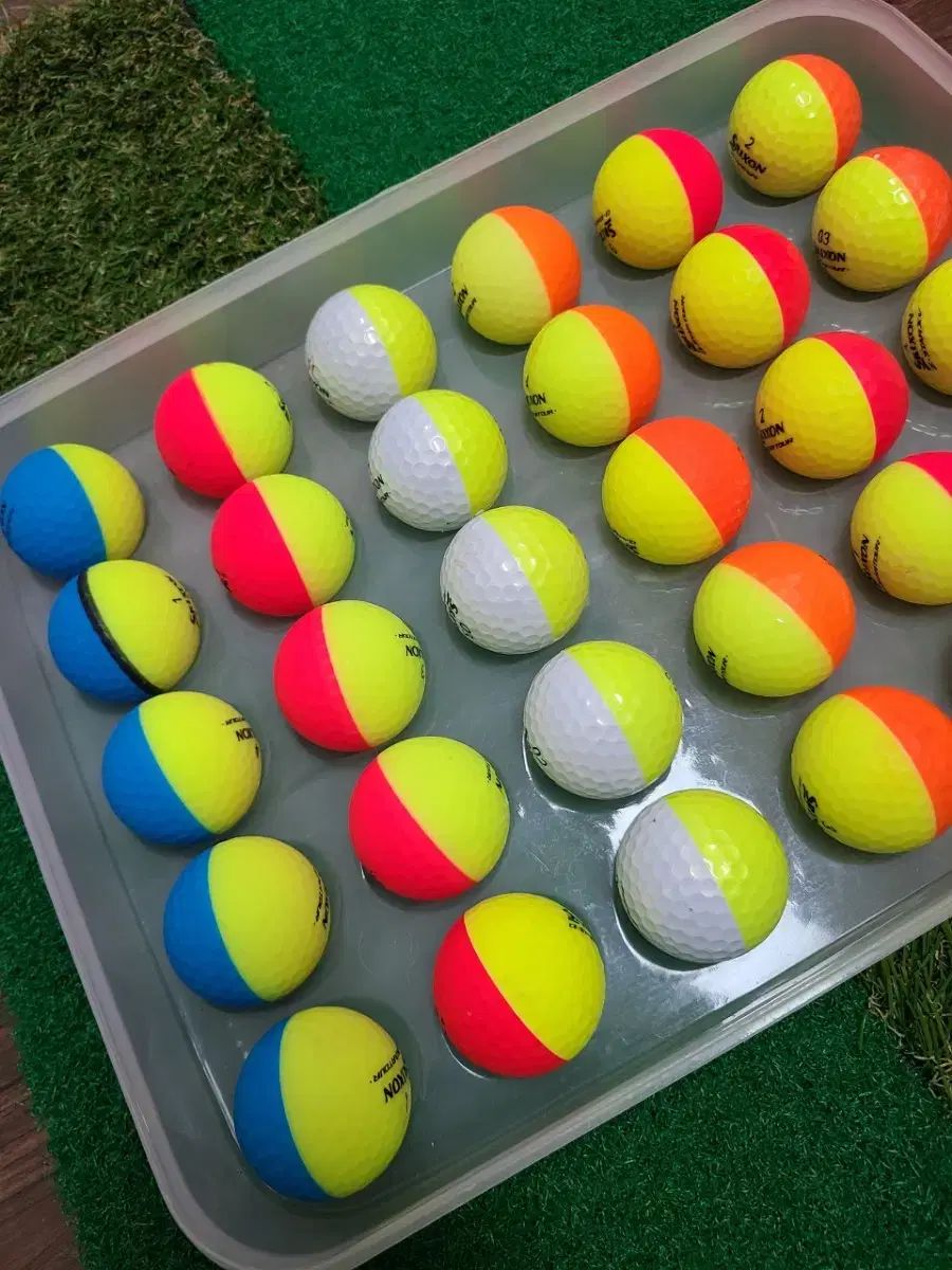 無料配送 SRIXON スリクソン ディバイドボール ゴルフ2色ボール 30 区 100204