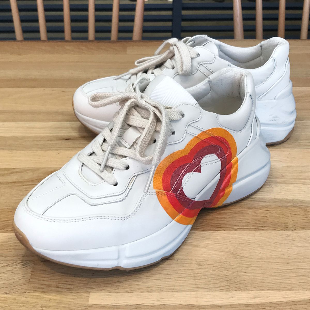 良品】グッチ インターロッキングG ハート スニーカー オフホワイト