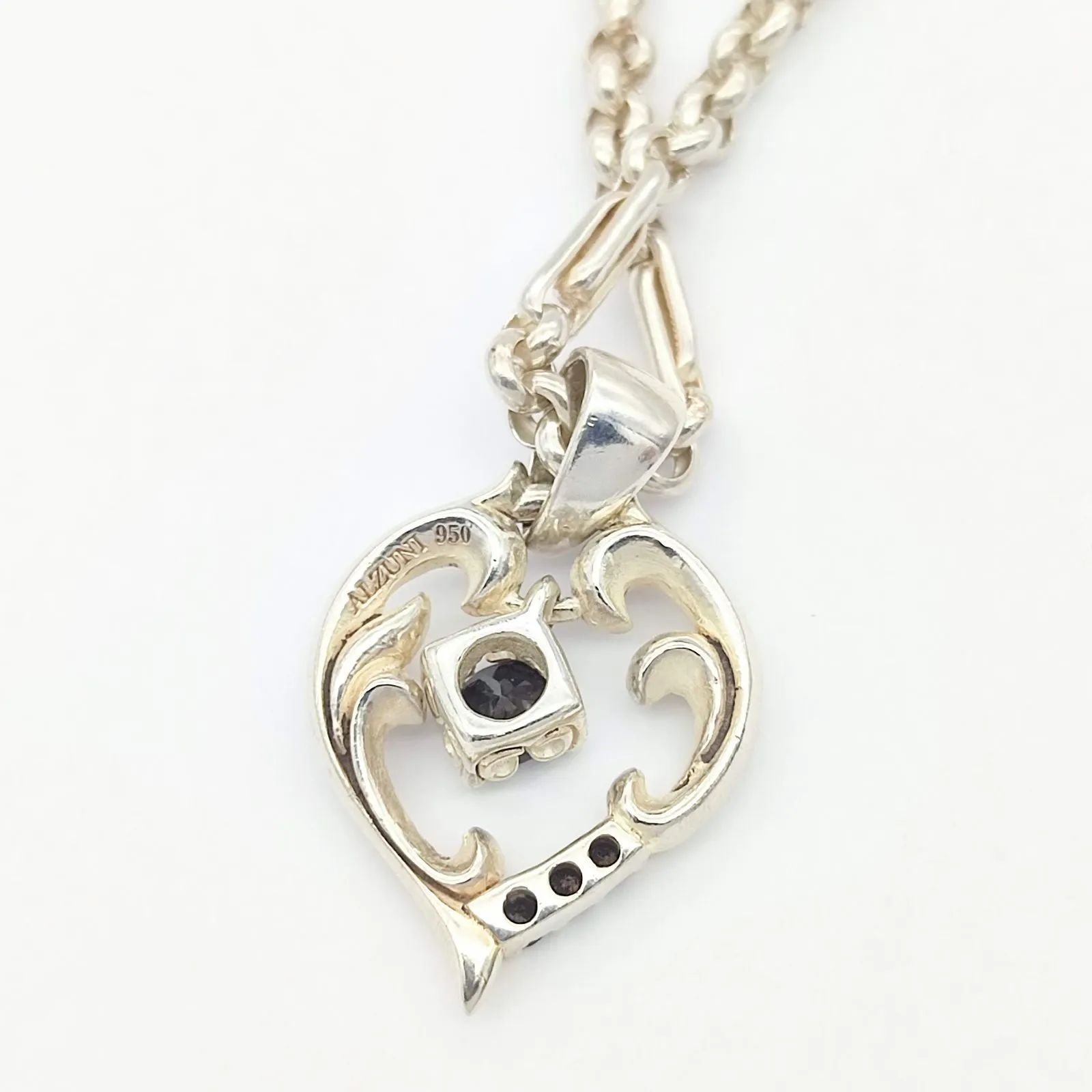 ALZUNI アルズニ ハートモチーフシルバーネックレス オニキス シルバー