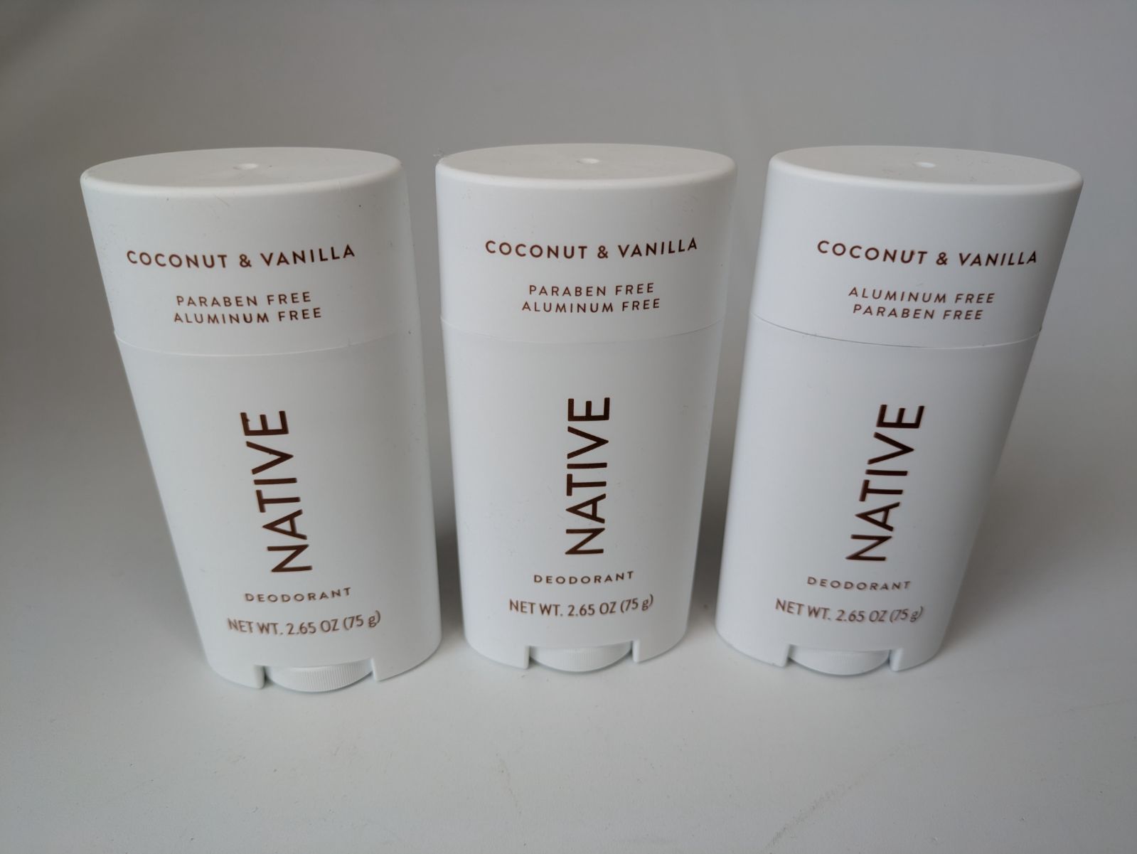 ネイティブ Native ココナッツ - バニラ ナチュラル デオドラント 2.65oz 輸入品×3個