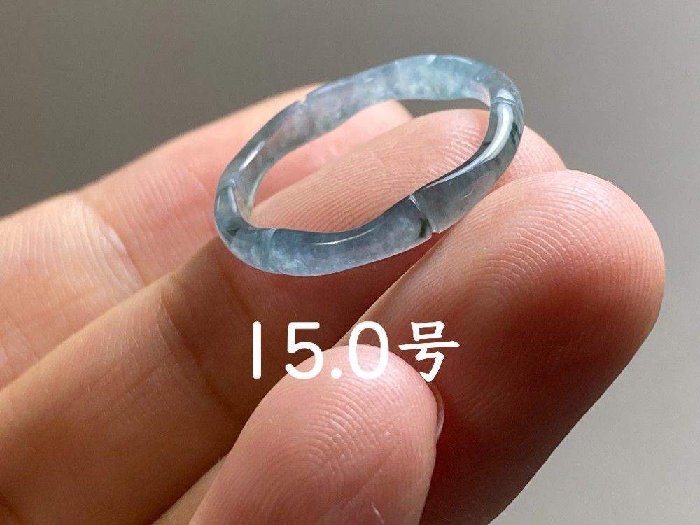[R50-0020］翡翠　くりぬき　リング　天然石　一点物　グアテマラ産　15号 R50-0020］翡翠 くりぬき リング 天然石 一点物 グアテマラ産 15