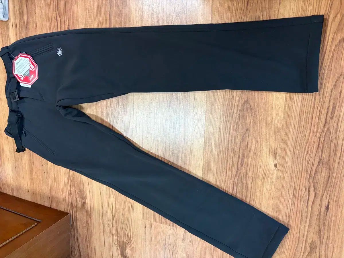 Kolon コーロン ソフトシェル 起毛 登山 パンツ レディース ウエスト 64cm レギュラーフィット