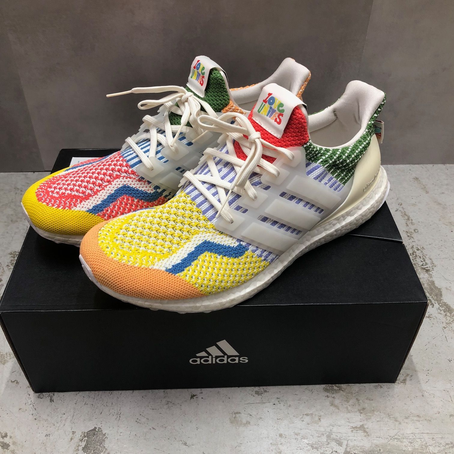 adidas Ultra Boost 5.0 DNA Love Unites Pride Off White/Off