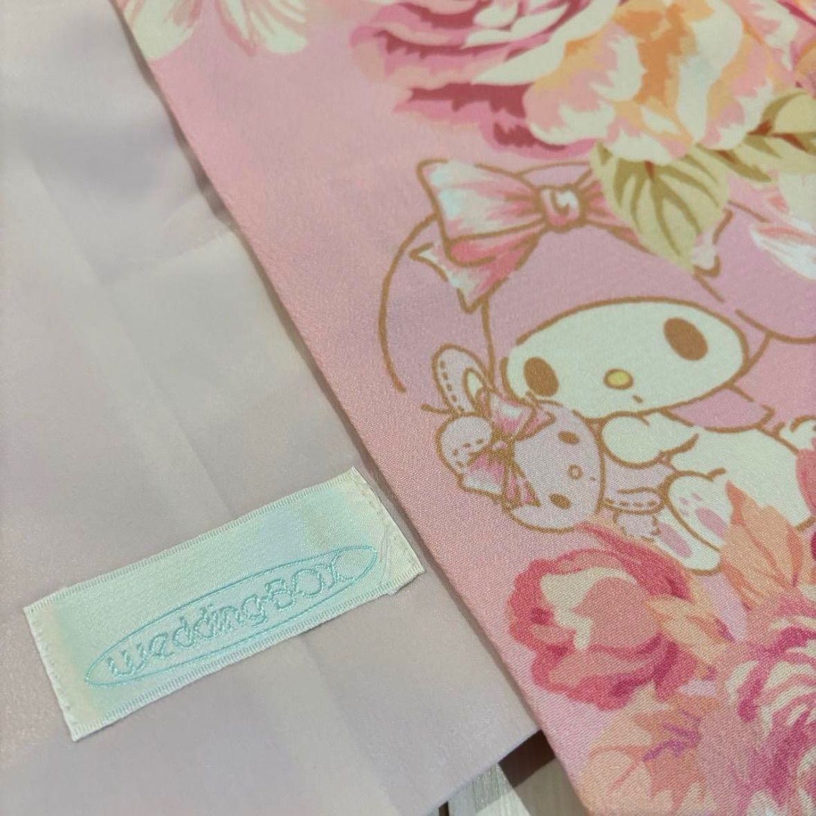 美品　マイメロ　希少　花模様　淡色　逸品　振袖　フルセット 振り袖 美品 マイメロ 希少 花模様 淡色 逸品 振袖 フルセット 振り袖