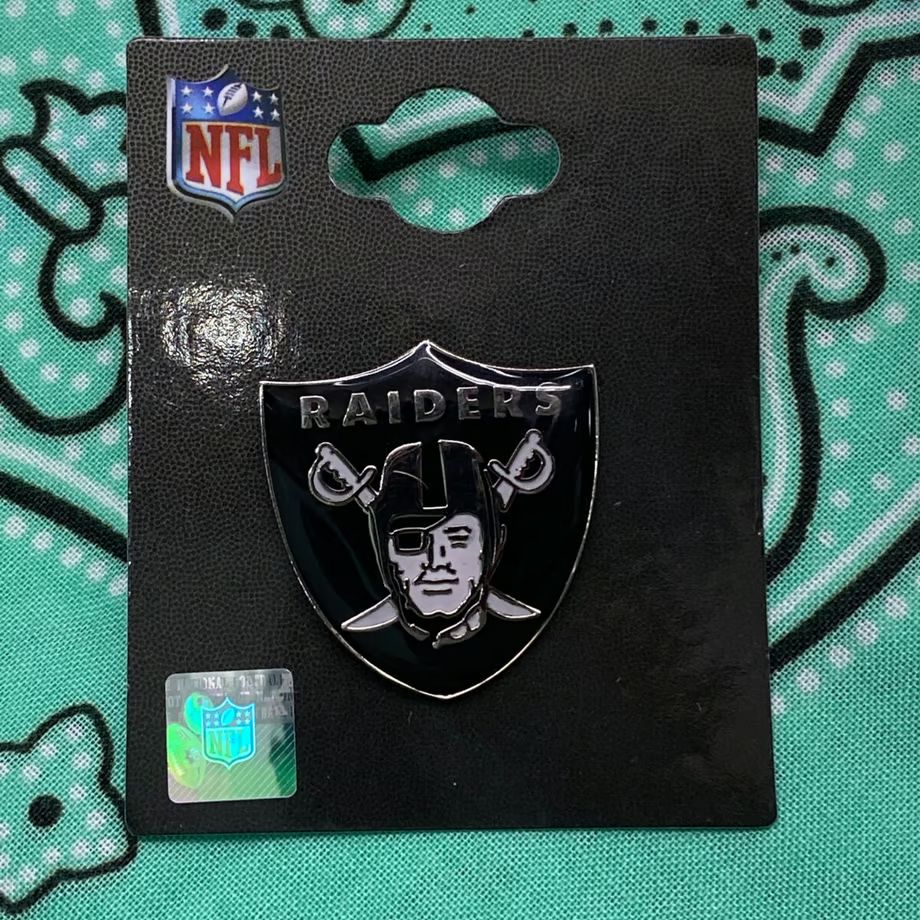 NFL 公式ライセンス製品 Amingo ピンズ Pins ピンバッチ Raiders ラスベガス レイダース