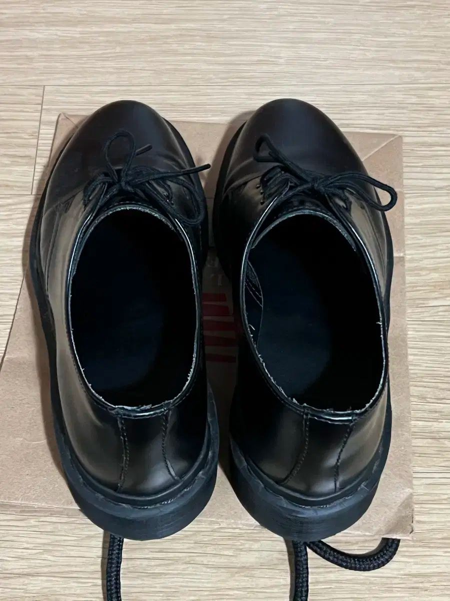 MARTENS ドクターマーチン