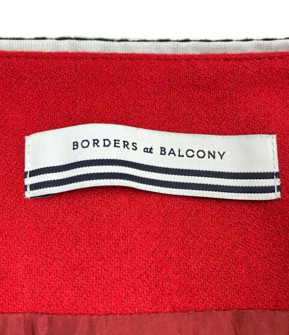 M borders