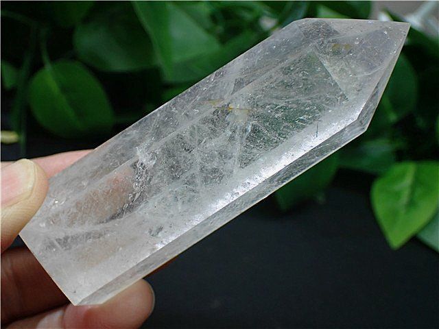 AAA級天然水晶六角柱B85B2/37B35C - メルカリ