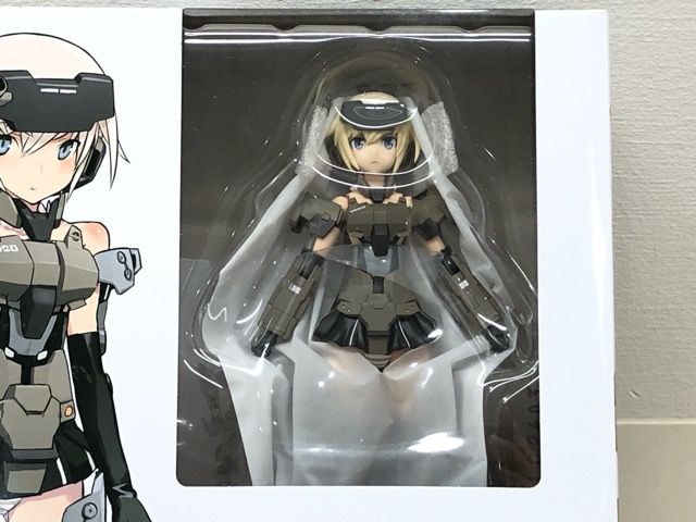 フレームアームズ・ガール P3 轟雷 塗装組立済プラモデル コトブキヤ 新品 【G1310-007】116 フレームアームズ・ガール P3 轟雷 塗装組立済プラモデル