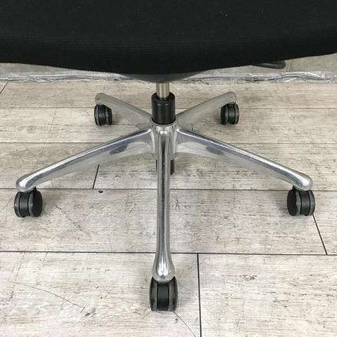 オカムラ okamura 製 フィーゴチェア IB MARWIL-DEMENAGEMENTS_CH