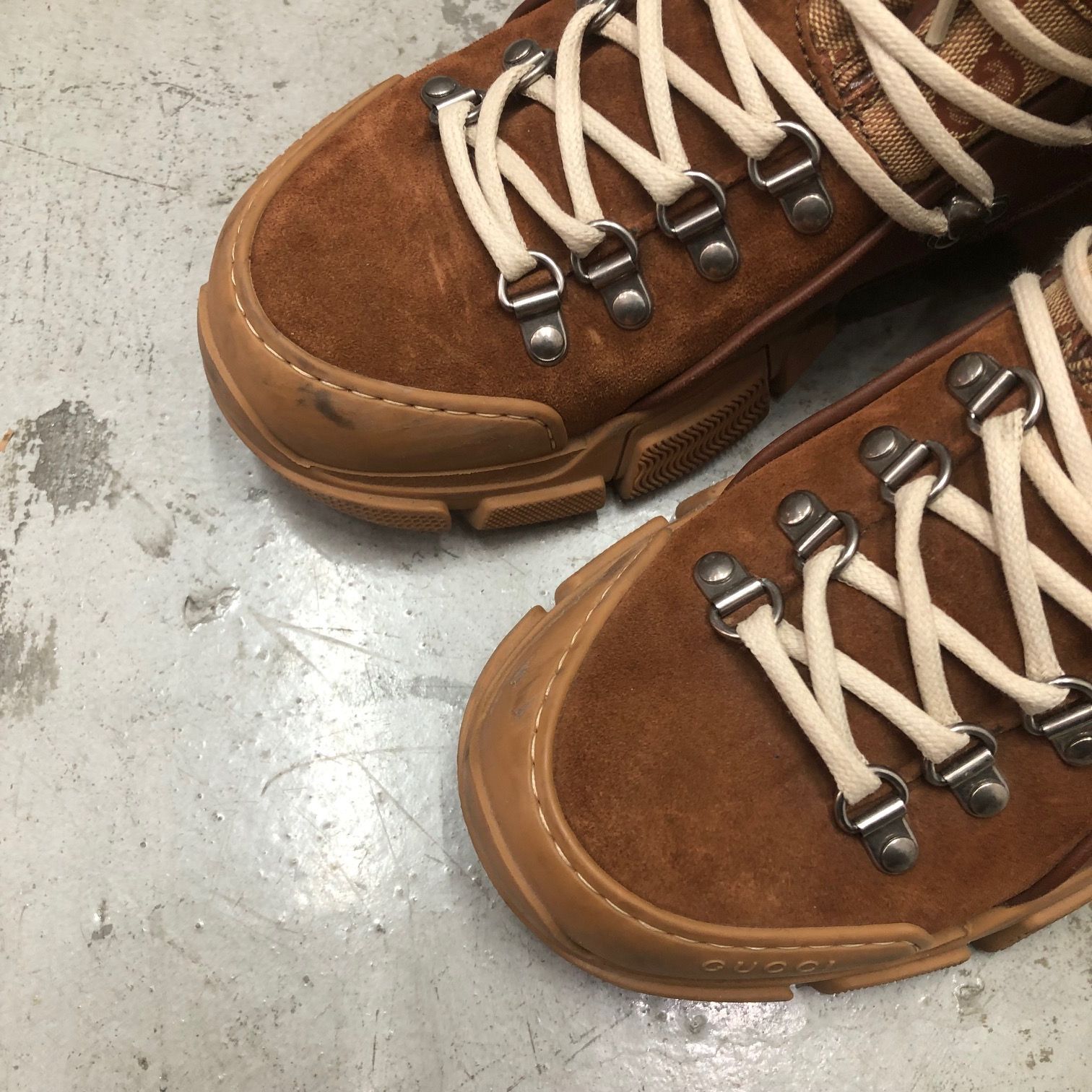 GUCCI フラッシュトレック GGキャンバス ブーツ スエード レースアップ 