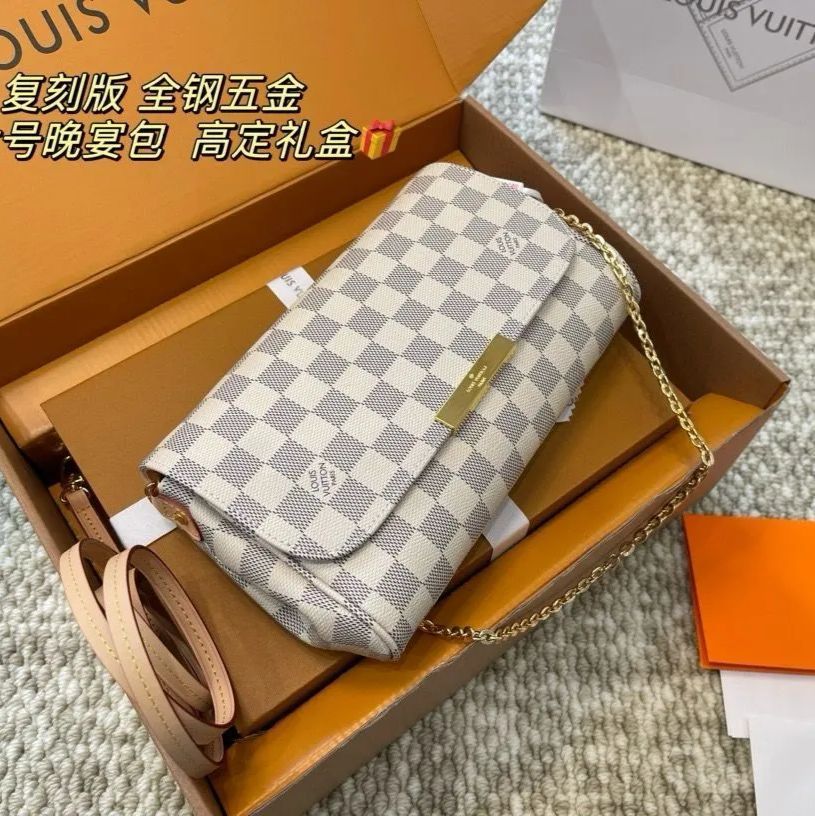 新品未使用 箱付  LOUIS VUITTON ノベルティトートバッグ 専用ページ