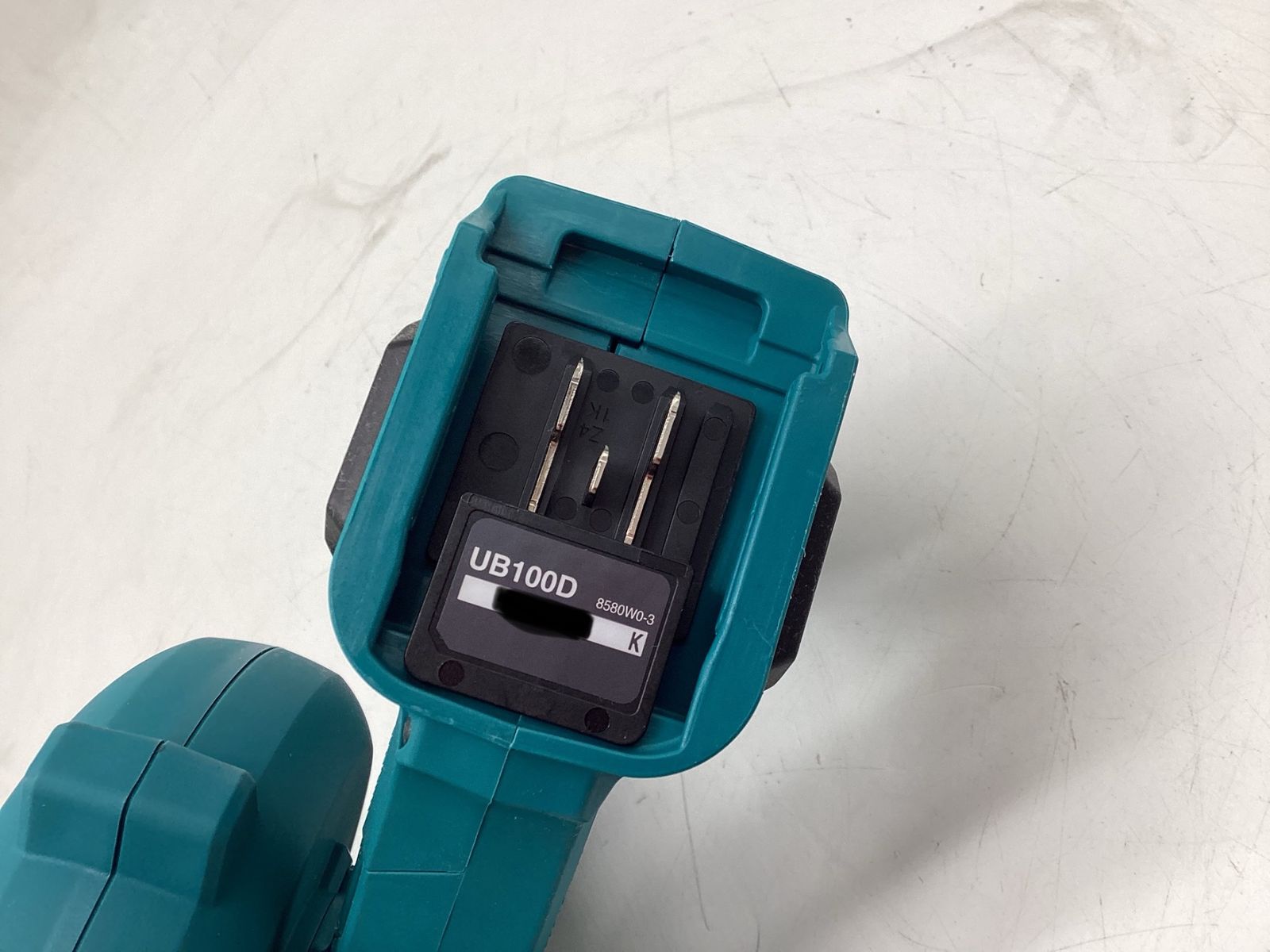 マキタ 10.8v充電式ブロワ