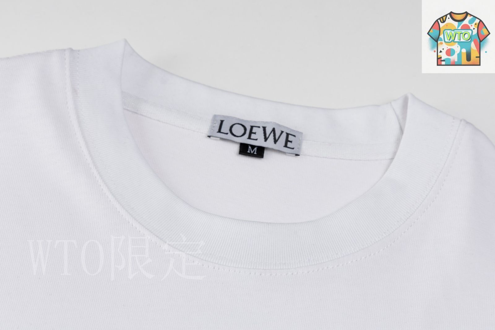 ロエベ　刺繍Tシャツ 今日WTO】LOEWE ロエベ 25SS 刺繍ロゴ T シャツ-QU91 - メルカリ