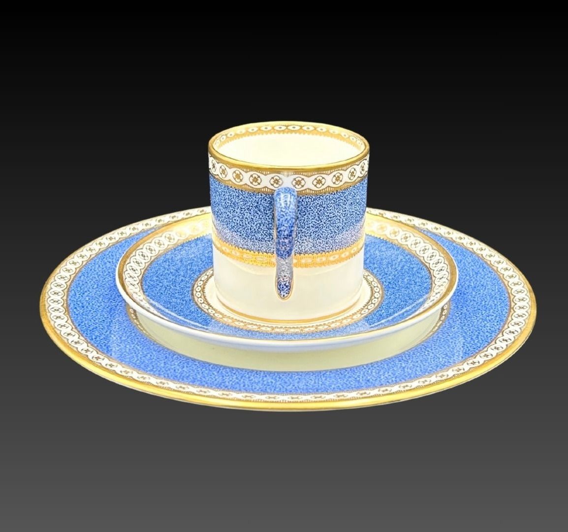 英国製 上品なブルー