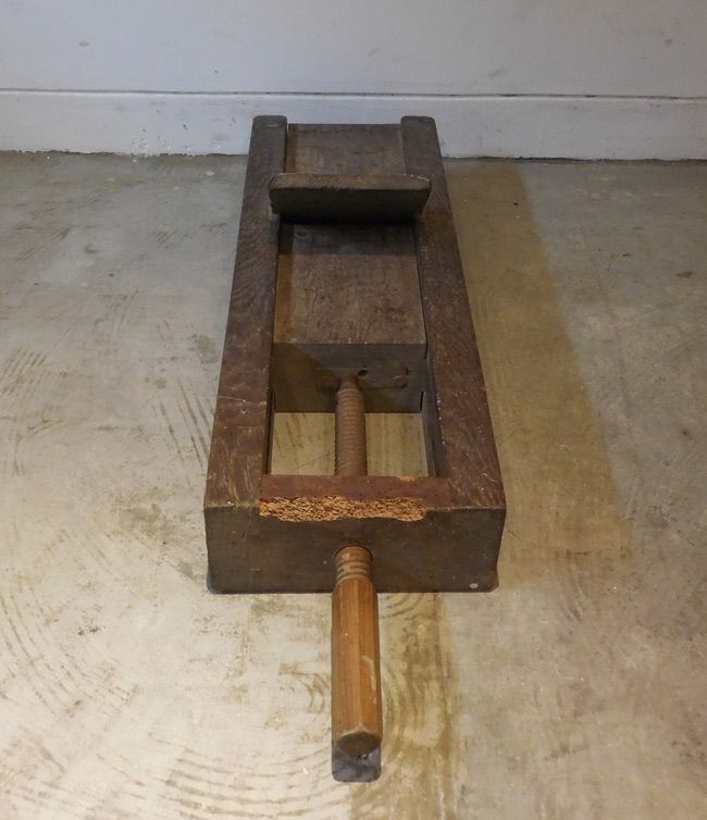 インテリアデザイン店舗什器内装アトリエインダストリアルプリミティブアート室内装飾骨董古道具西洋骨董オブジェ看板アート