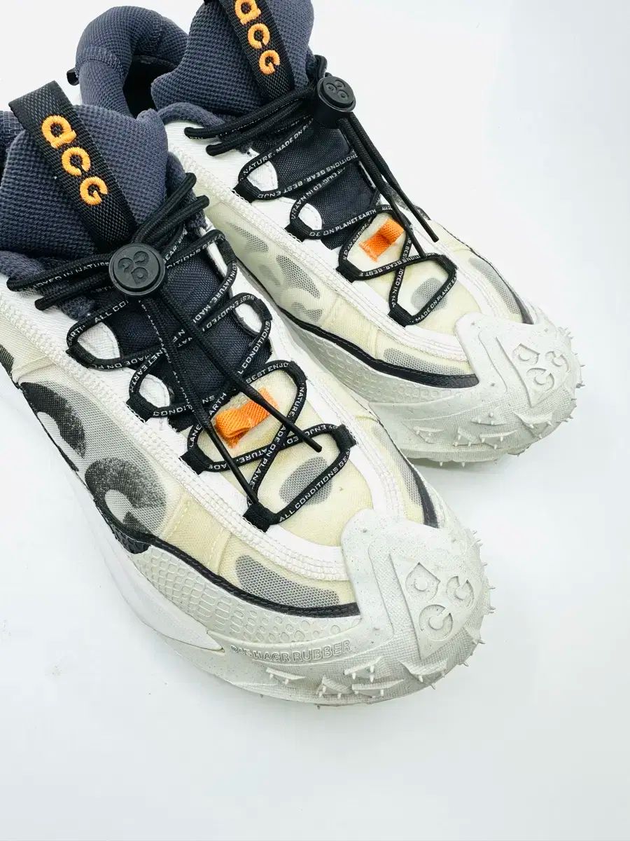 275 NIKE ナイキ ACG マウンテン フライ 2 0 ー 77