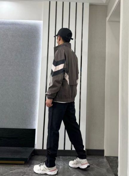 24-25 レアルマドリード トレーニングジャケット 刺繍 M 1 24-25 レアルマドリード トレーニングジャケット 刺繍 adidas レアル