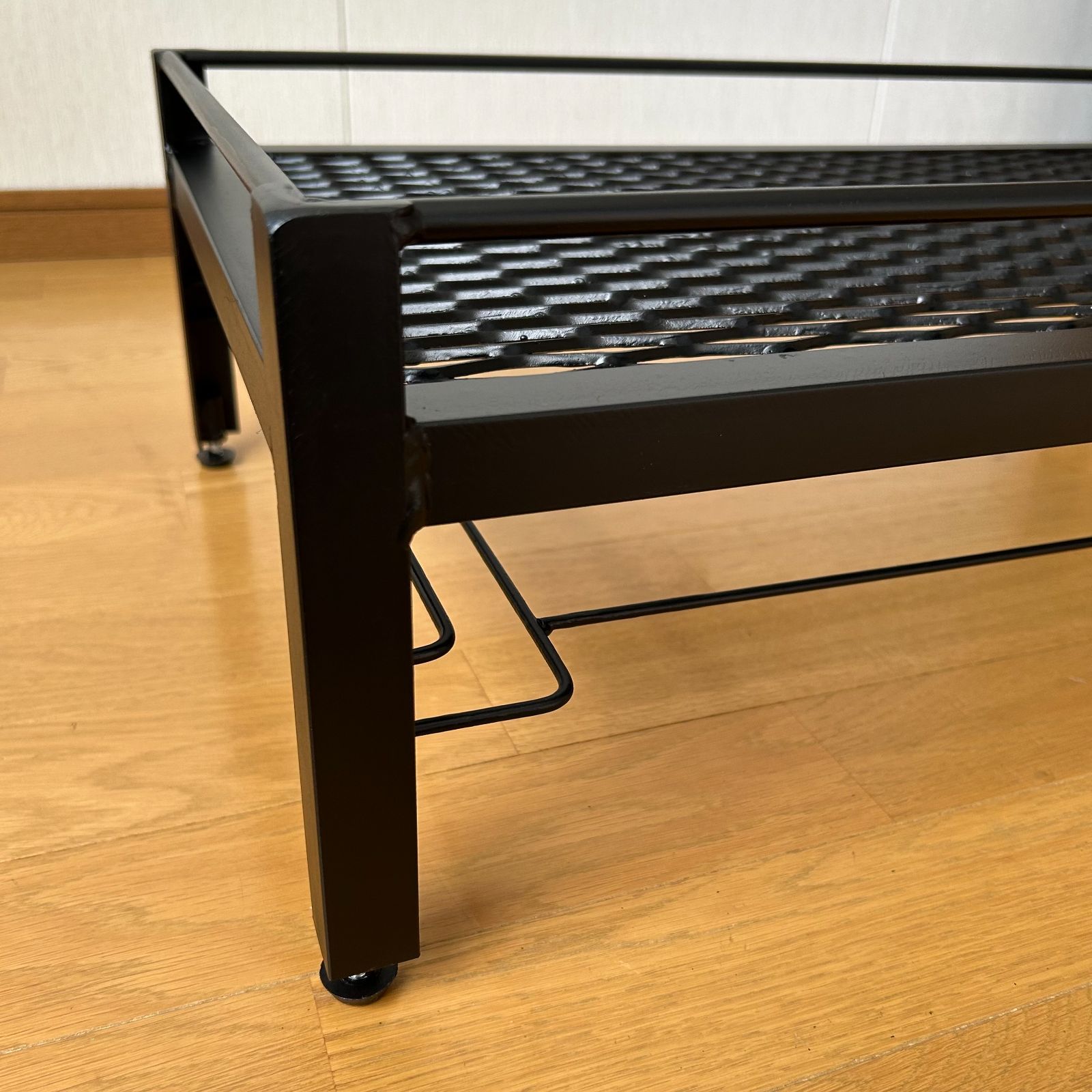 メッシュプランターラック 64cm x 40cm 受け皿付き アガペ 根塊植物 