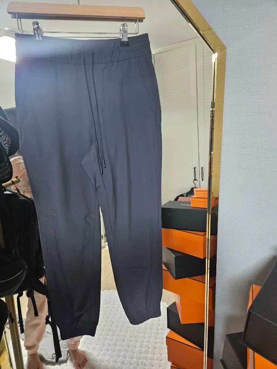 アンダール エアスト