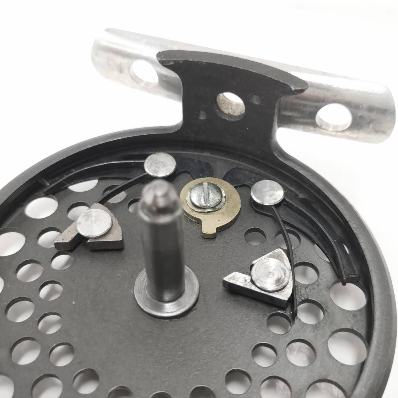 【保証書付】 機関良好】オービス ORVIS C.F.OⅢ（01）フライリール その他