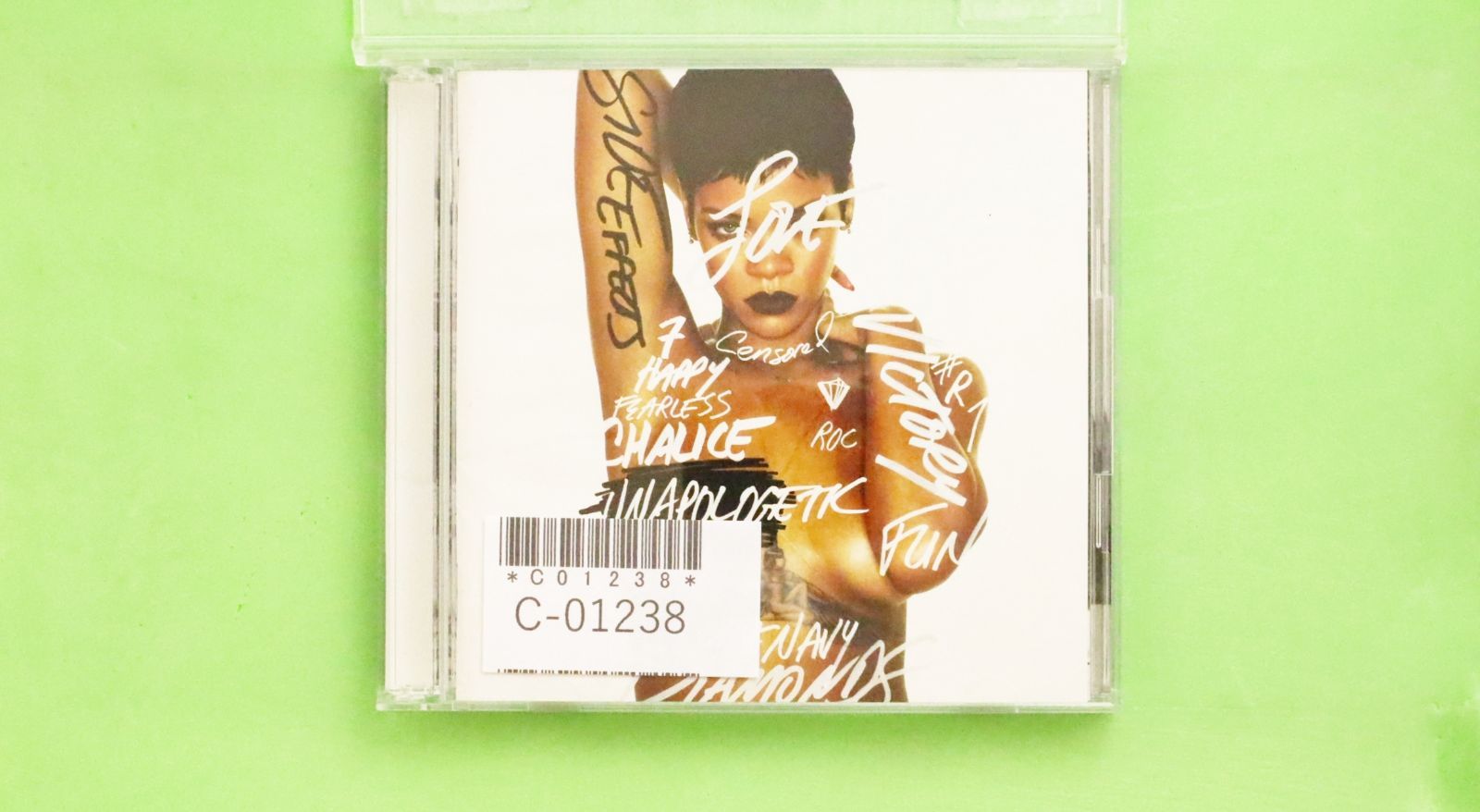 国内盤CD☆リアーナ/Rihanna□ アンアポロジェティック-デラックス