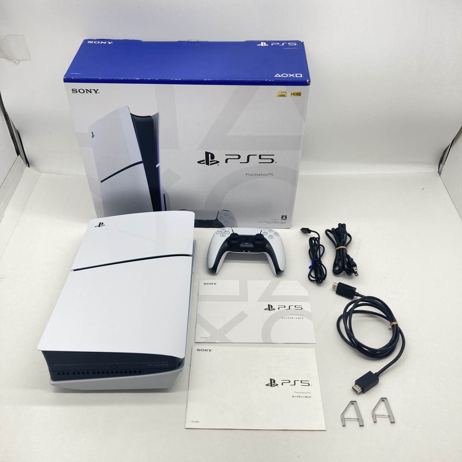 04w1051〓【ゲーム】PlayStation 5本体 新型 CFI-2000 【Sony/1TB 