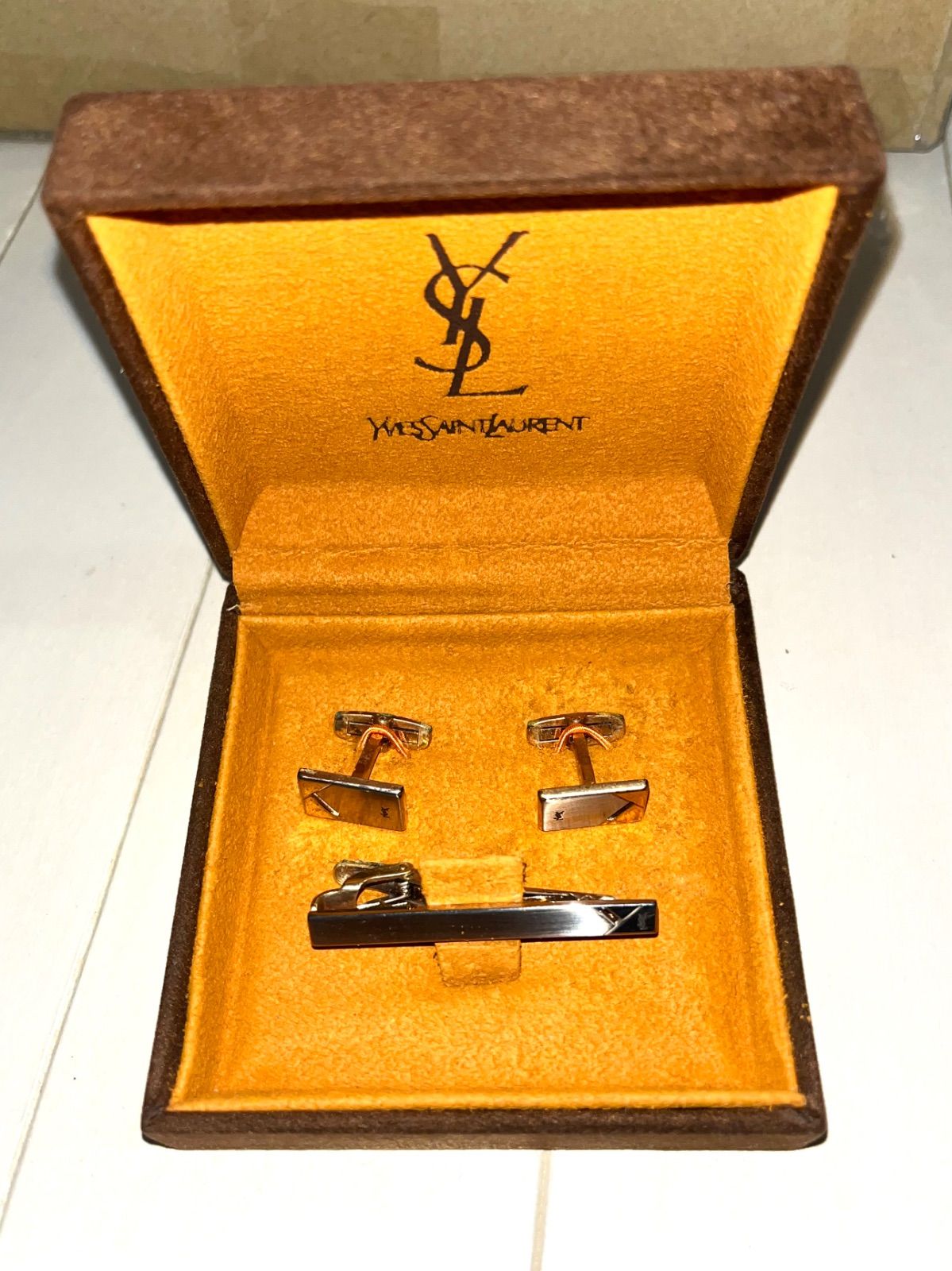 Yves Saint Laurent - □美品□ YVESSAINTLAURENT イヴサン