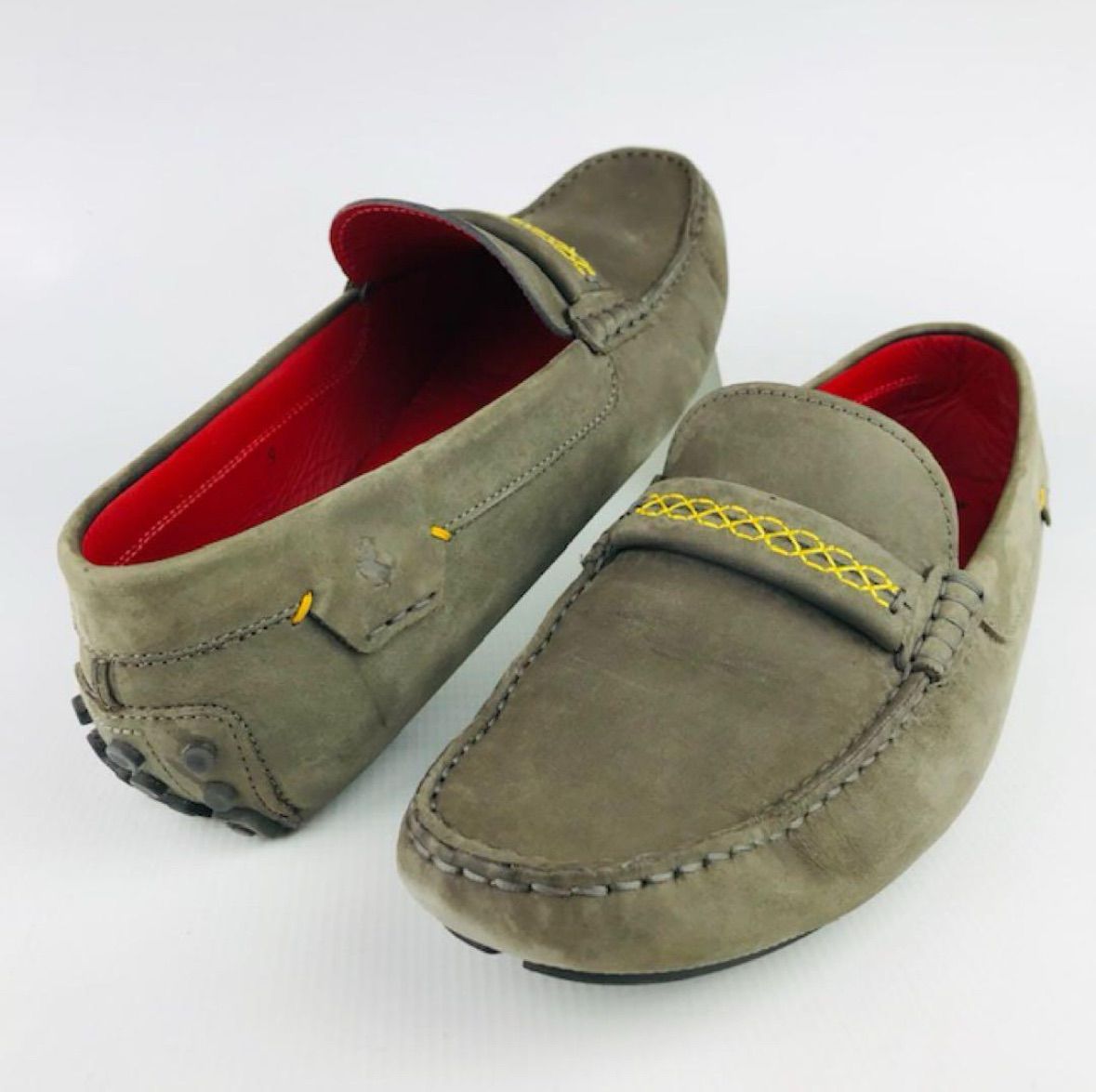 新品　TOD'S トッズ フェラーリ ドライビングシューズ ホースロゴ 楽天市場】TODS × Ferrari トッズ フェラーリ コラボ ドライビング