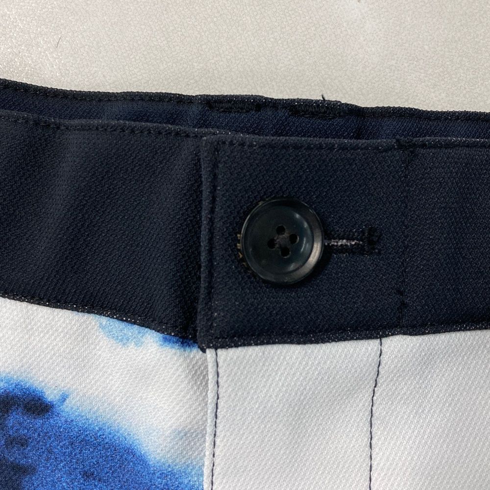 サイズ 4 PEARLY GATES パーリーゲイツ 053-1232611 ハーフパンツ ネイビー系 240101527583 ゴルフウェア メンズ ストスト WHITEMONARCHHOTEL_COM