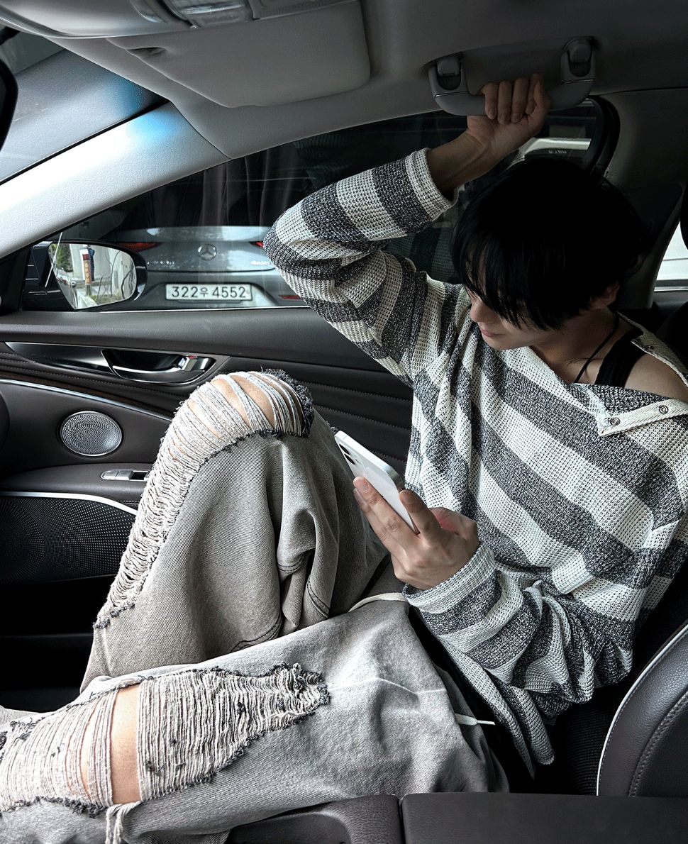 [COSYHARU公式]rivet stripe knit-T rivet stripe knit-T - COSYHARU | 60% - Asian Fashion Online