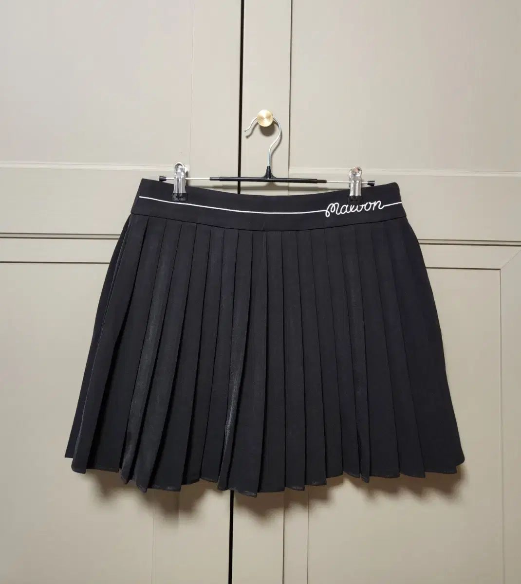 MALBON GOLF マルボンゴルフ ブラック プリーツ スカート
