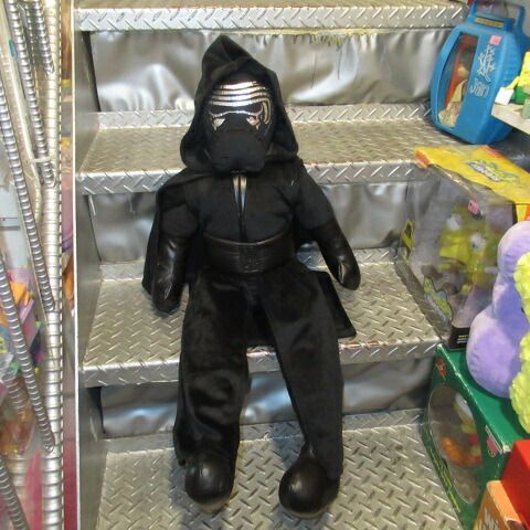 お得，大人気 STAR WARS★スターウォーズ★KYLO REN★カイロ・レン★ぬいぐるみ★人形★フィギュア★ハン・ソロ★レイア★ベン・ソロ★ ぬいぐるみ本体