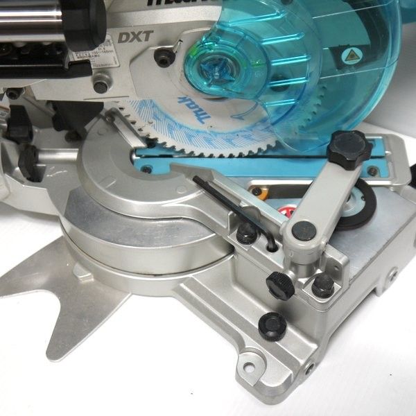 マキタ 165mm 充電式スライドマルノコ LS610D 美品 18V 本体のみ マキタ 165mm 充電式スライドマルノコ LS610D 美品 18V 本体のみ