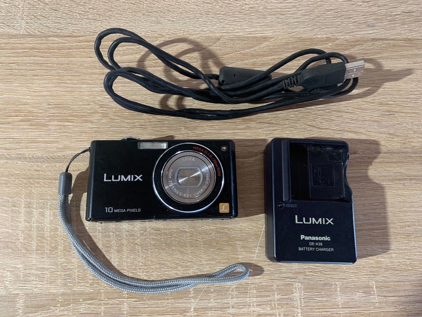 動作確認済み Panasonic LUMIX DMC-FX37 ピンク 動作確認済み