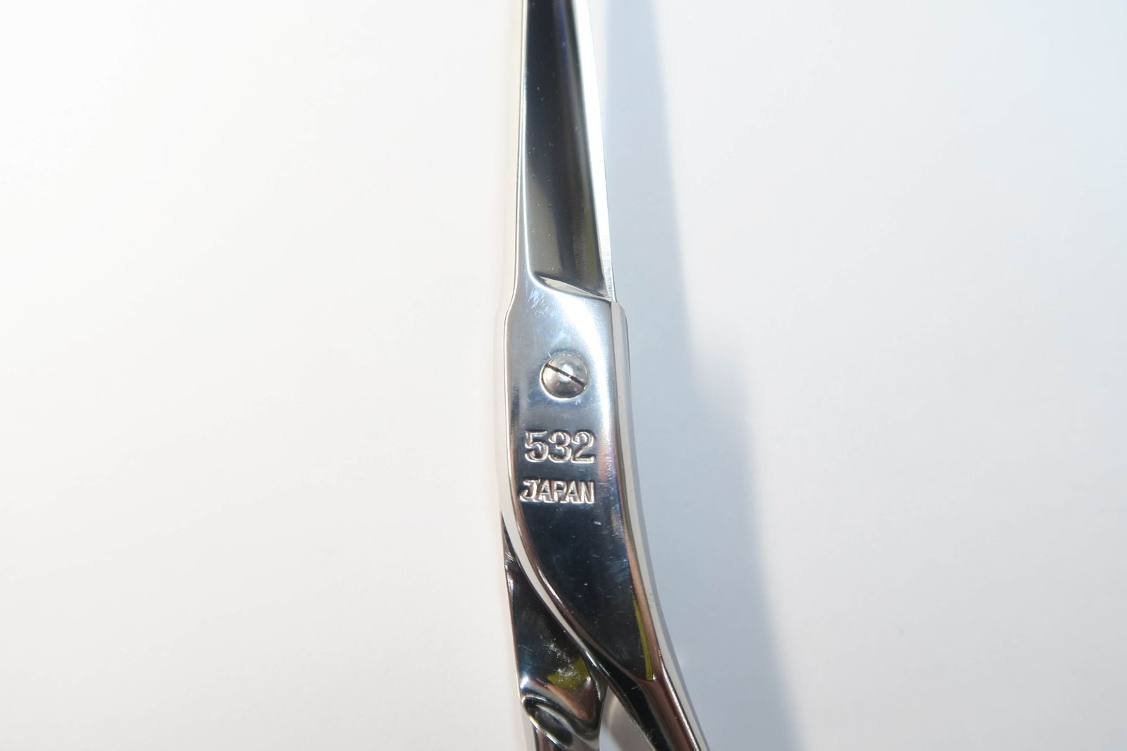 【未使用】光シザー　532 Bランク 光シザー HIKARI ヒカリ 532シザー 美容師・理容師 6.0